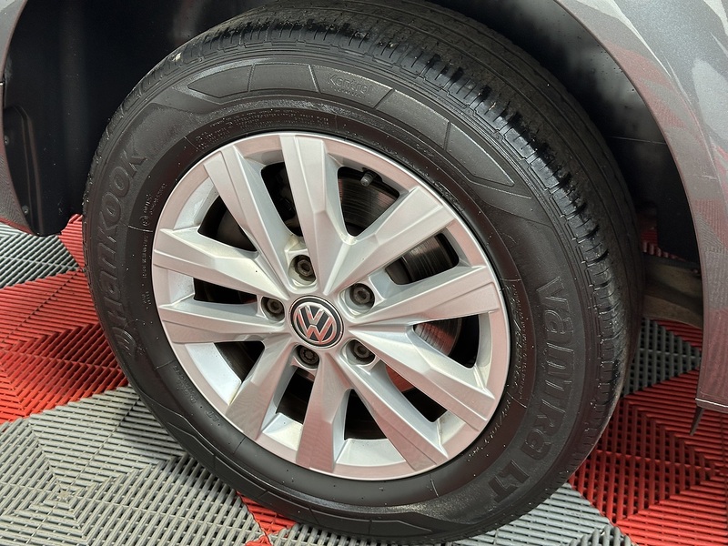 Volkswagen Transporter TDI T30 Highline - U1431