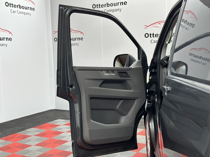 Volkswagen Transporter TDI T30 Highline - U1431