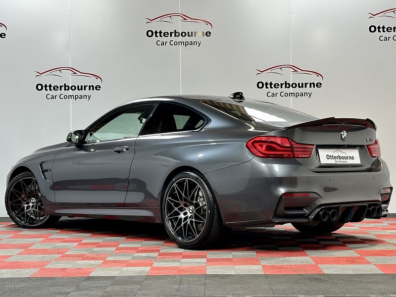 BMW M4 BiTurbo Competition - U1439