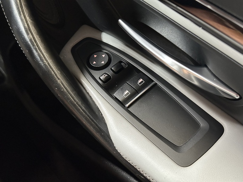 BMW M4 BiTurbo Competition - U1439