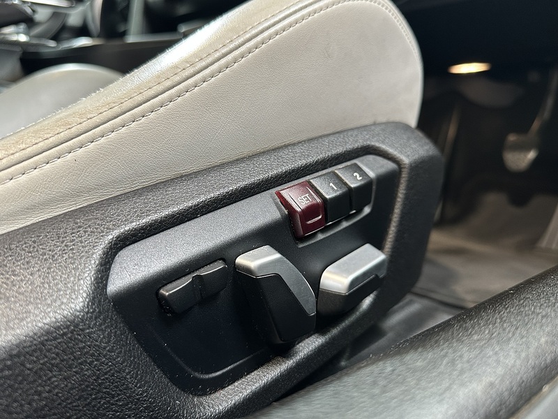 BMW M4 BiTurbo Competition - U1439