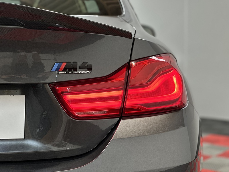 BMW M4 BiTurbo Competition - U1439