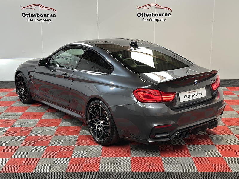 BMW M4 BiTurbo Competition - U1439
