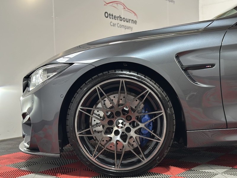 BMW M4 BiTurbo Competition - U1439