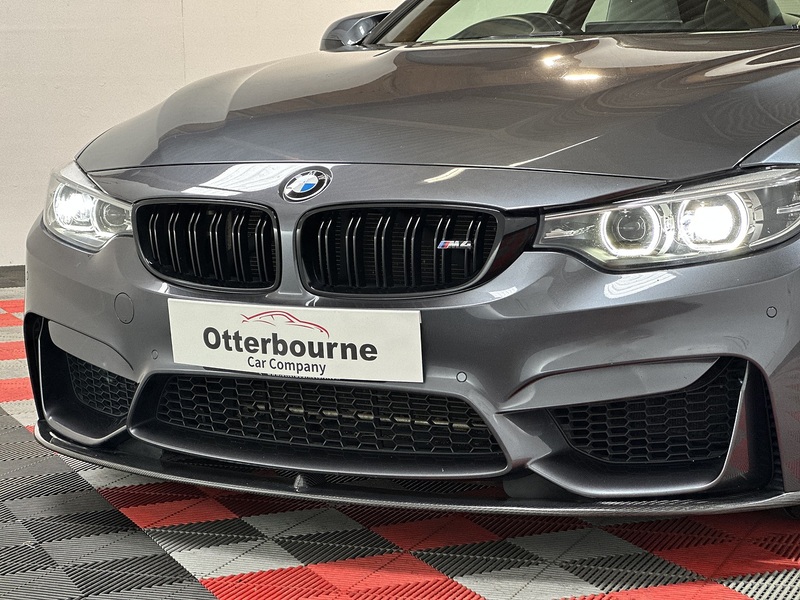 BMW M4 BiTurbo Competition - U1439