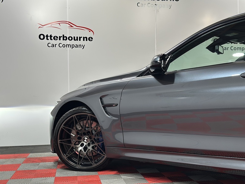 BMW M4 BiTurbo Competition - U1439