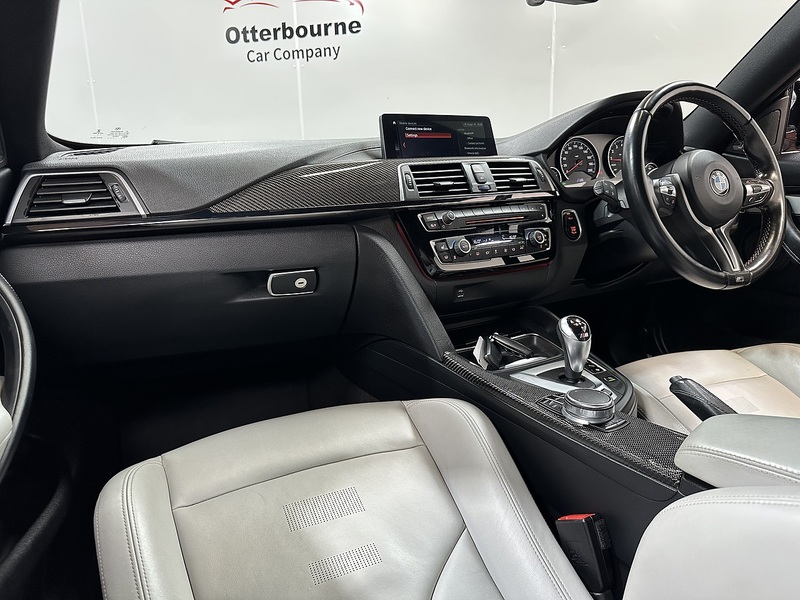 BMW M4 BiTurbo Competition - U1439