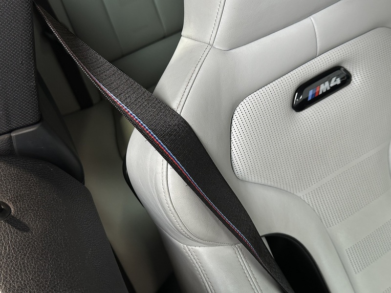 BMW M4 BiTurbo Competition - U1439