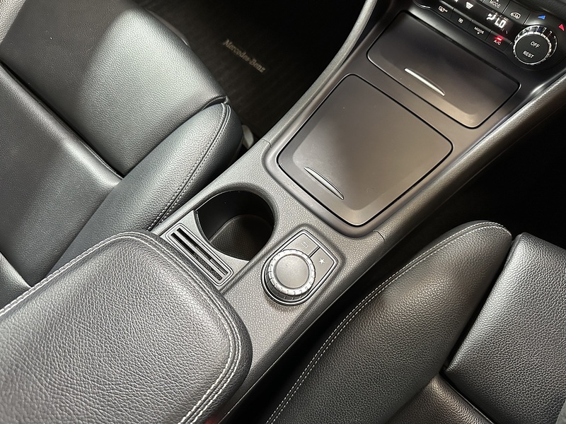 Mercedes-Benz GLA GLA220d Sport - U1441
