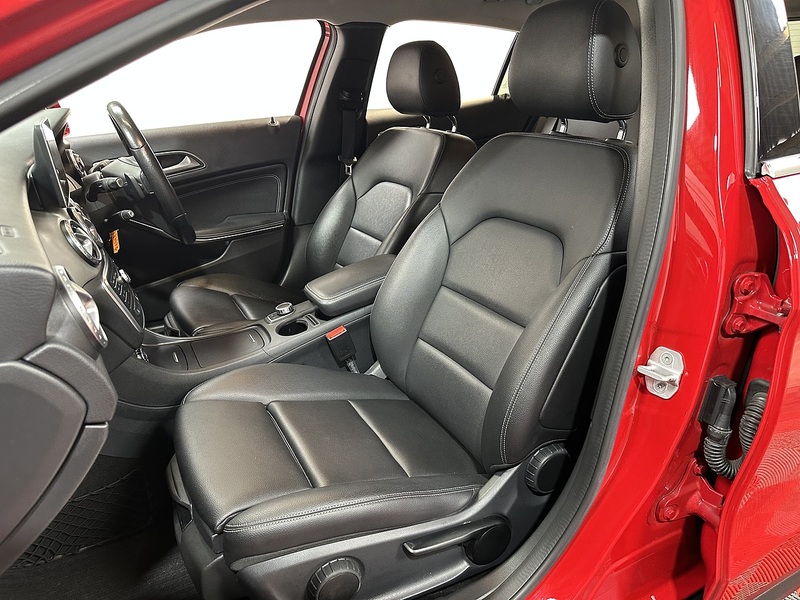 Mercedes-Benz GLA GLA220d Sport - U1441