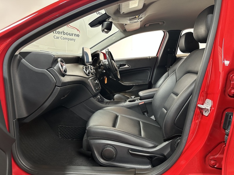 Mercedes-Benz GLA GLA220d Sport - U1441