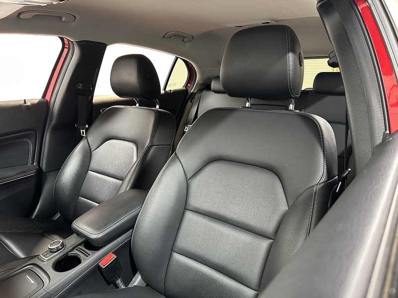 Mercedes-Benz GLA GLA220d Sport - U1441