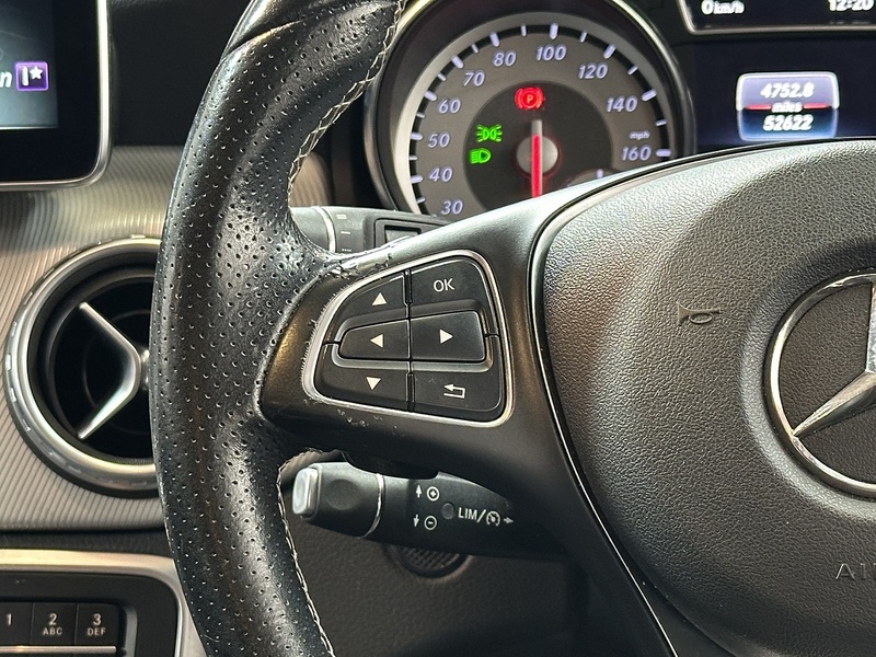 Mercedes-Benz GLA GLA220d Sport - U1441