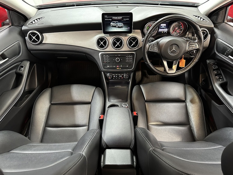 Mercedes-Benz GLA GLA220d Sport - U1441