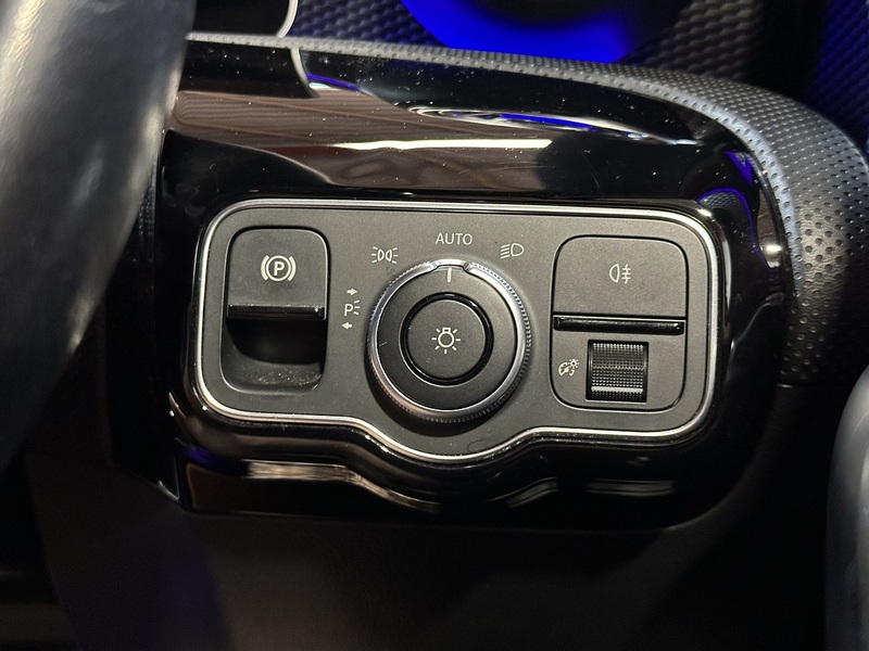 Mercedes-Benz A Class A180d Sport - U1443
