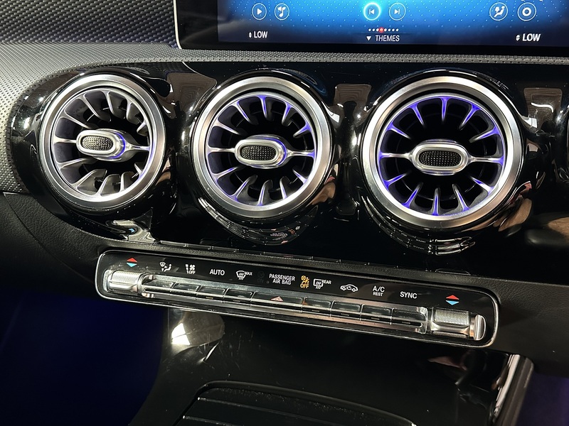 Mercedes-Benz A Class A180d Sport - U1443