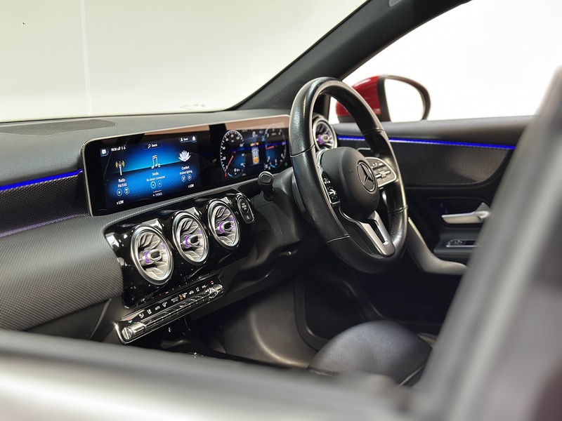 Mercedes-Benz A Class A180d Sport - U1443