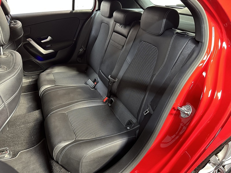 Mercedes-Benz A Class A180d Sport - U1443