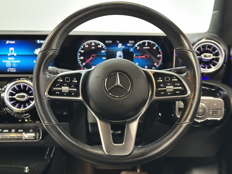 Mercedes-Benz A Class A180d Sport - U1443