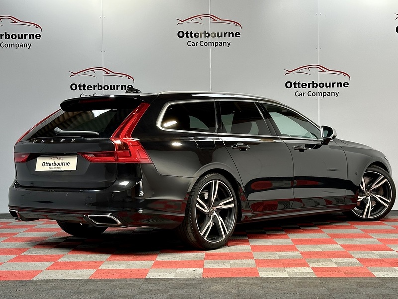 Volvo V90 D5 PowerPulse R-Design Pro - U1444