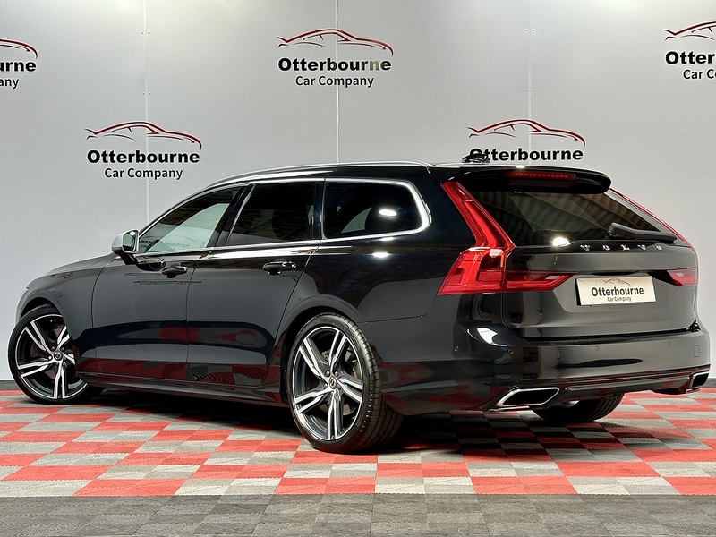 Volvo V90 D5 PowerPulse R-Design Pro - U1444