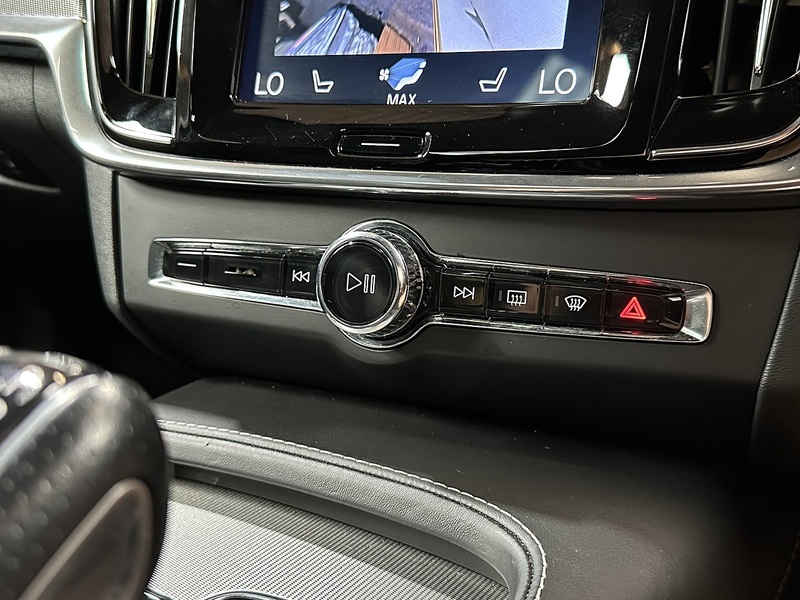 Volvo V90 D5 PowerPulse R-Design Pro - U1444