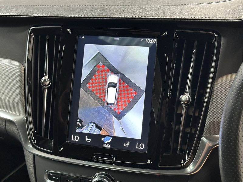 Volvo V90 D5 PowerPulse R-Design Pro - U1444