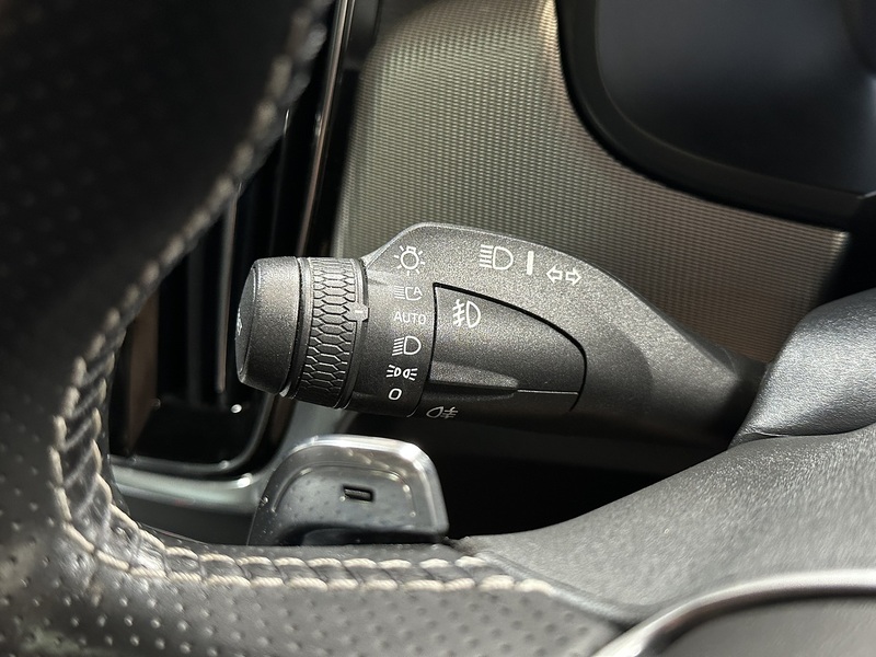 Volvo V90 D5 PowerPulse R-Design Pro - U1444