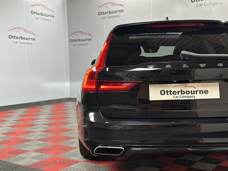 Volvo V90 D5 PowerPulse R-Design Pro - U1444