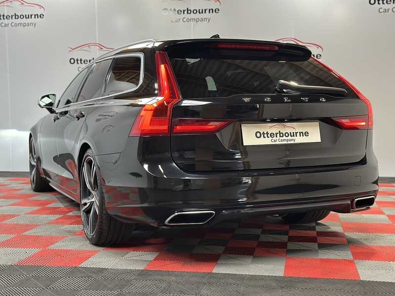 Volvo V90 D5 PowerPulse R-Design Pro - U1444