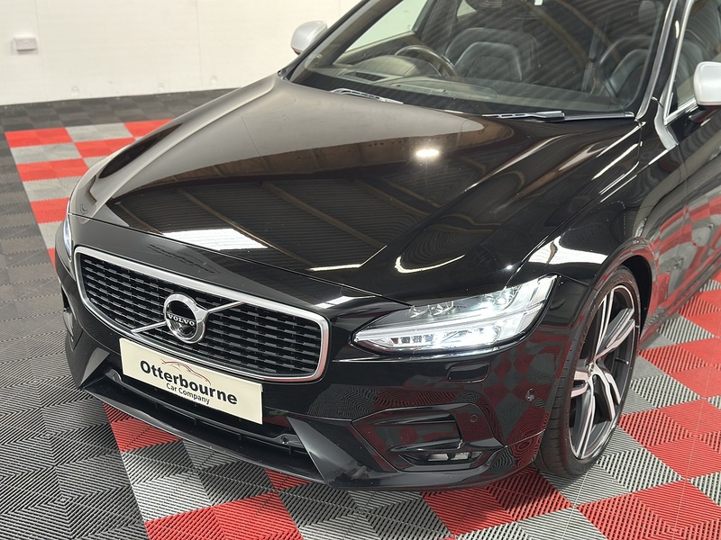 Volvo V90 D5 PowerPulse R-Design Pro - U1444