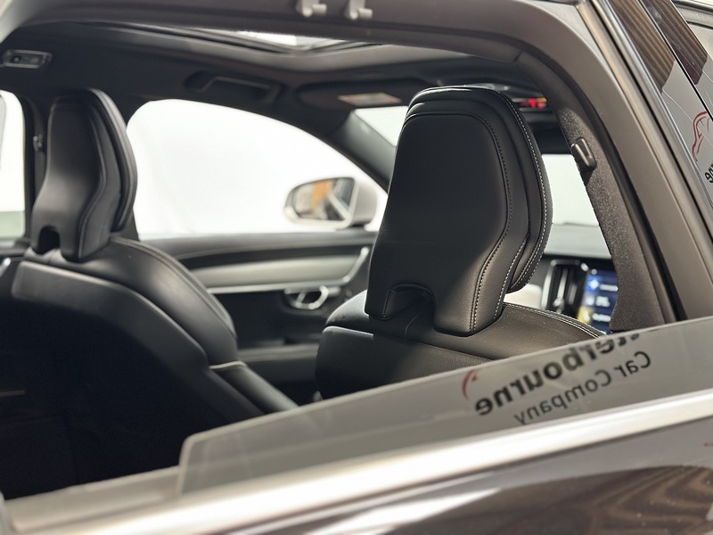 Volvo V90 D5 PowerPulse R-Design Pro - U1444