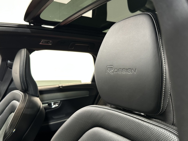 Volvo V90 D5 PowerPulse R-Design Pro - U1444