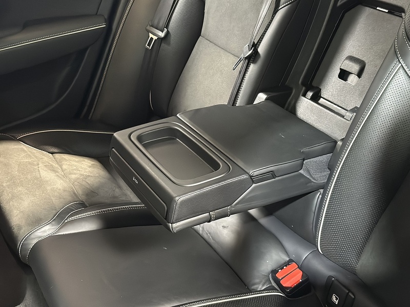 Volvo V90 D5 PowerPulse R-Design Pro - U1444
