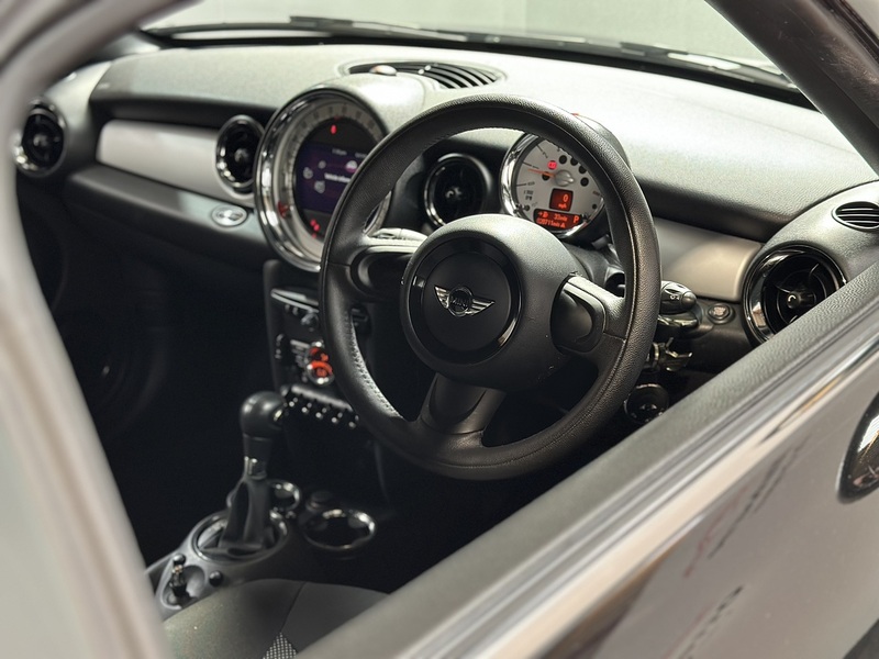 MINI Coupe Cooper - U1447