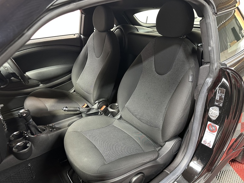 MINI Coupe Cooper - U1447