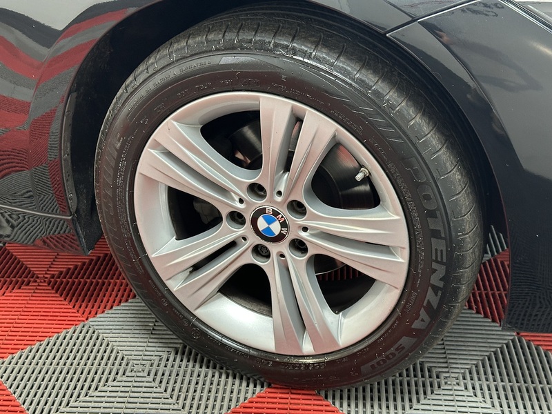 BMW 3 Series 318d Sport - U1448