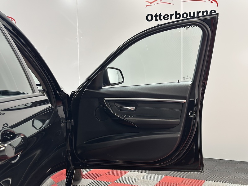 BMW 3 Series 318d Sport - U1448