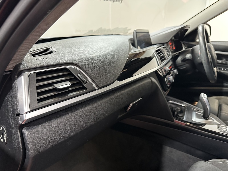 BMW 3 Series 318d Sport - U1448