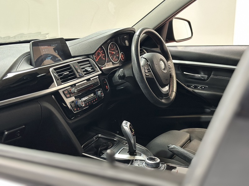 BMW 3 Series 318d Sport - U1448