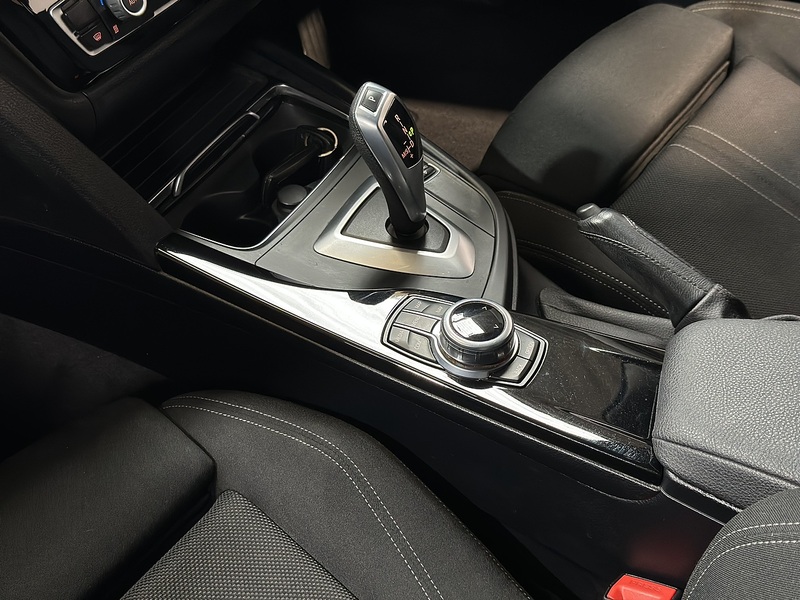 BMW 3 Series 318d Sport - U1448