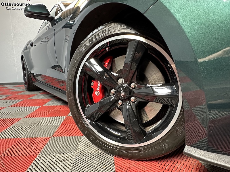 Ford Mustang V8 Bullitt - U1452