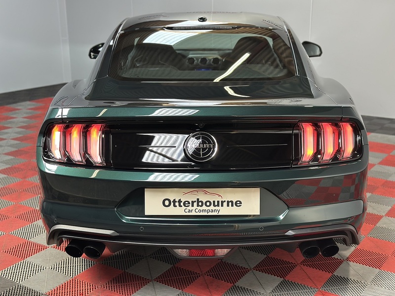 Ford Mustang V8 Bullitt - U1452