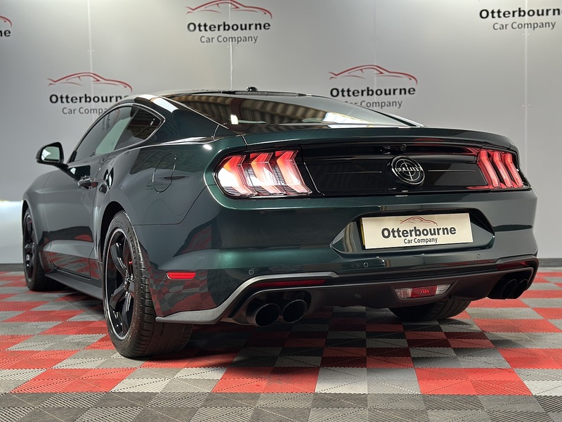 Ford Mustang V8 Bullitt - U1452
