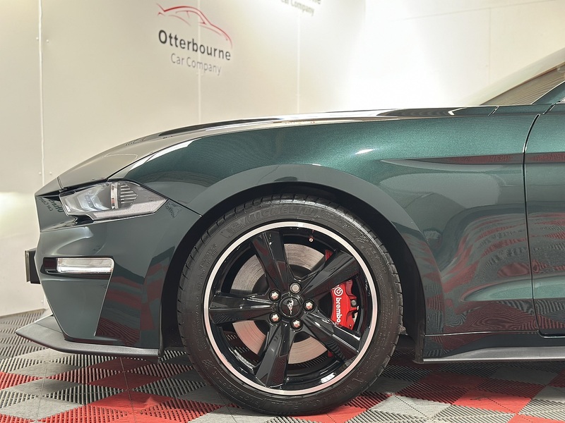 Ford Mustang V8 Bullitt - U1452