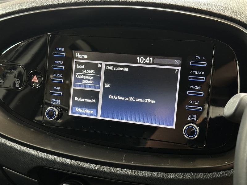 Toyota Aygo X VVT-i Pure - U1476