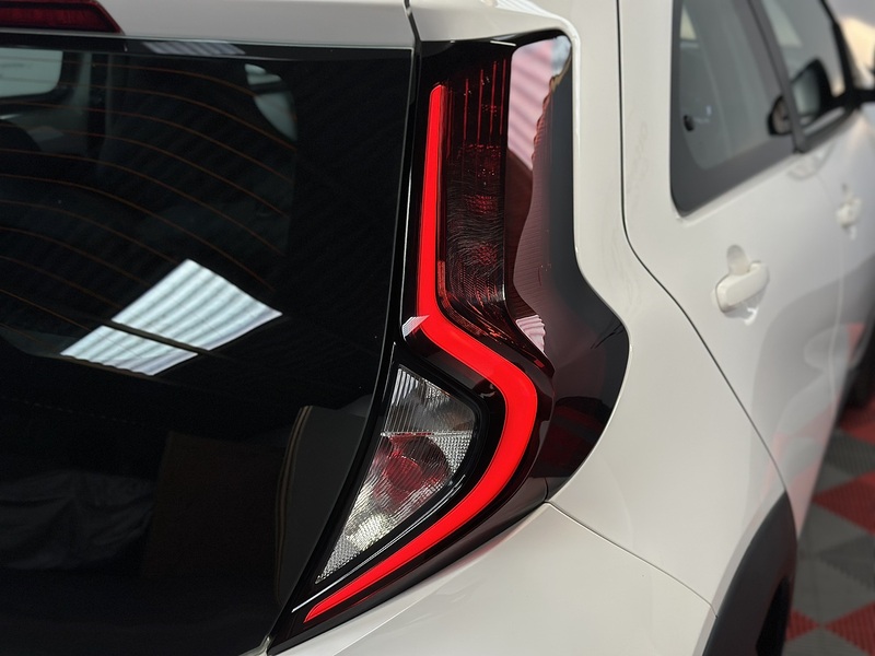 Toyota Aygo X VVT-i Pure - U1476