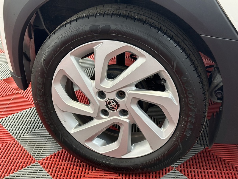 Toyota Aygo X VVT-i Pure - U1476