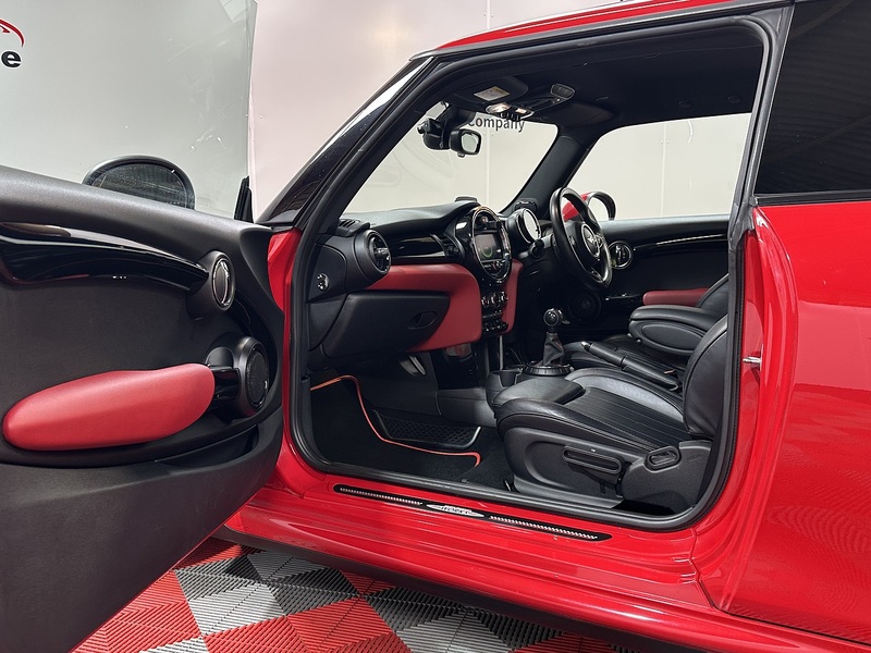 MINI Hatch Cooper S - U1481