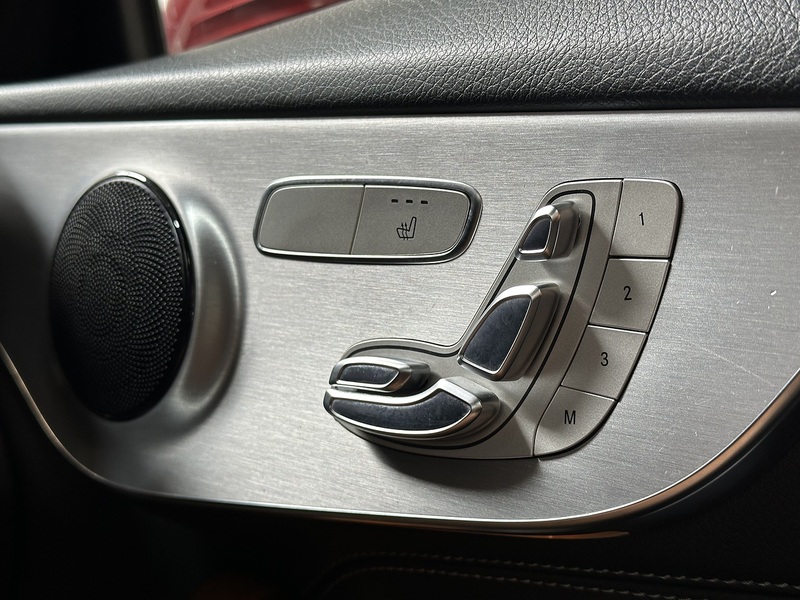 Mercedes-Benz C Class C300 AMG Line - U1484